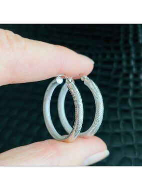 14K White Gold JAW Signed Textured Mesh Diamond Cut Hoop Earrings